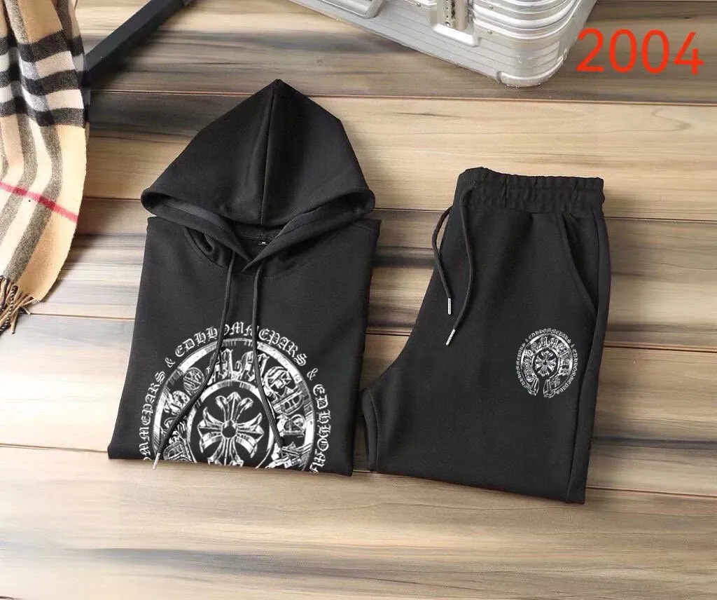 🅿️400 direct batch [ChampionHearts] (Fat Man Gospel) hot-selling suit is coming. Focus on the original version of the official website. 2025 new hot-selling cardigan sweater suit. The original order is the best. 🇭🇰The meticulous work of top designers. It is a fitting and perfect upper body effect. 100% natural high-quality Roman cotton, close-fitting comfort, noble and elegant! Original hardware embodies elegance and nobility! Counter size: M-5XL (maximum wear up to 220 pounds)